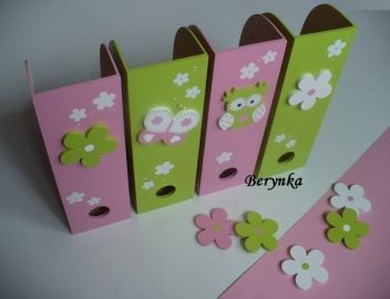 Dřevěný šanon s motýlkem