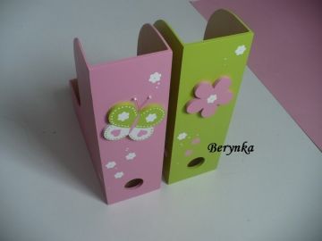 Dřevěný šanon s motýlkem