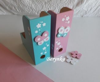 Dřevěný šanon s motýlkem