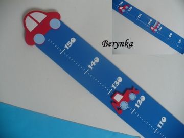 Dětský metr s autíčkem