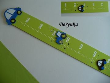 Dětský metr s autíčkem