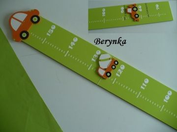 Dětský metr s autíčkem