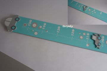 Dětský metr s autíčkem