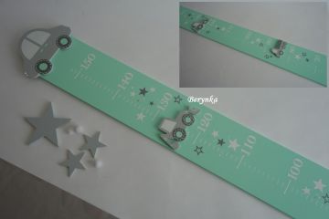 Dětský metr s autíčkem