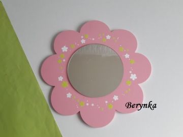 Zrcadlo kytička