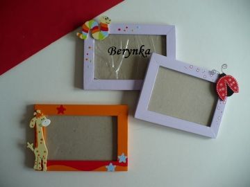 Dřevěný fotorámeček s beruškou