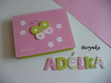 Krabička s motýlkem