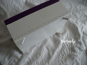 Svatební truhlička se srdíčky a spirálkami