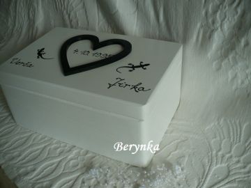 Svatební bedýnka s velkým srdcem