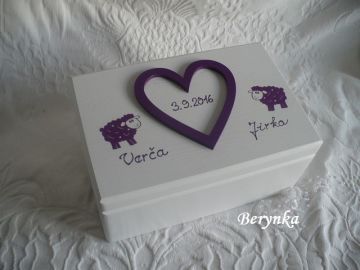 Svatební bedýnka s velkým srdcem