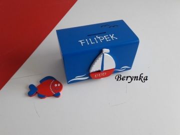 Dřevěná pokladnička s lodičkou