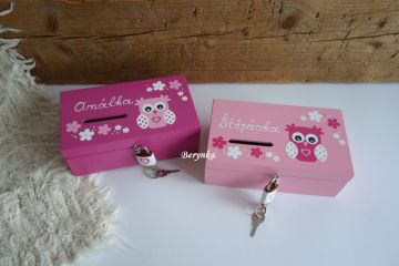 Dřevěná pokladnička se sovičkou