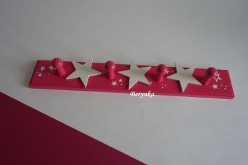 Dětský věšák s hvězdičkami