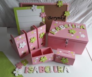 Dřevěné dekorace - zeleno-růžové