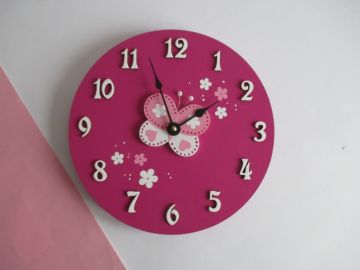 Hodiny s motýlkem - kulaté/čtvercové