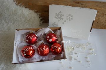 Dárková krabička na vánoční baňky