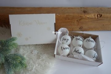 Dárková krabička na vánoční baňky