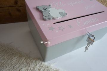 Dřevěná bedýnka - pokladnička