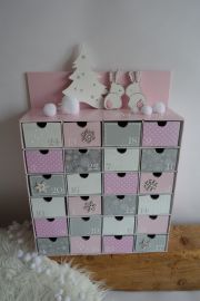 Adventní kalendář *pudrově růžový* - se zajíčky - různá provedení