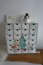 Adventní kalendář s vyřezaným jménem *motiv č. 1*