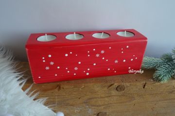 Dřevěný adventní svícen