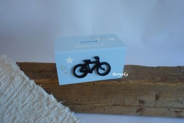 Dřevěná pokladnička s jízdním kolem