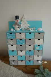Adventní kalendář tyrkysový se sněhulákem