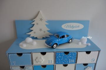 Adventní kalendář mátovo-šedý s medvídkem