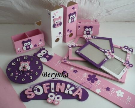 Dřevěné dekorace - tmavě fialová, růžová, bílá