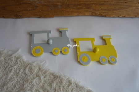 Dětský věšáček dopravní prostředky