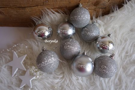 Vánoční baňky se jménem, malované - stříbrné