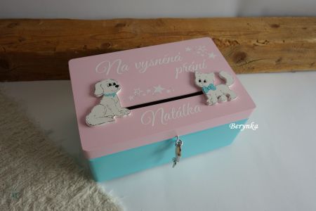 Dřevěná pokladnička