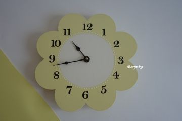 Dětské hodiny kytička