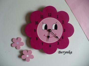Dětské hodiny kytička