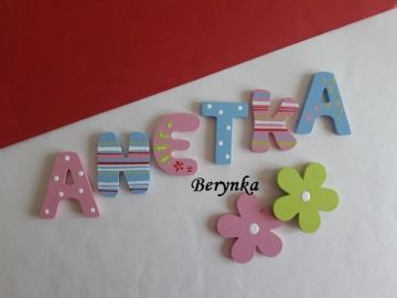 Dřevěná písmenka "ve stylu green gate"