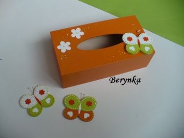 Krabička na kapesníky s motýlkem