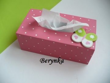 Krabička na kapesníky s motýlkem