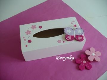 Krabička na kapesníky s motýlkem