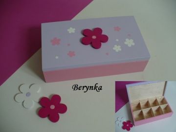 Dřevěné dekorace - fialová s malinovou