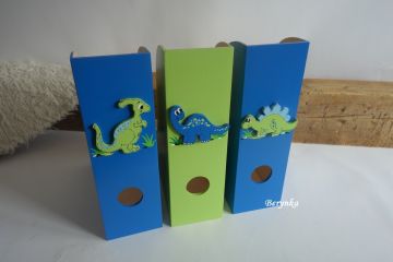 Dřevěný šanon s dinosaurem