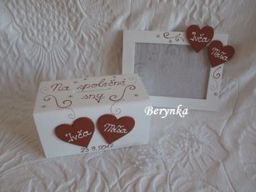 Svatební fotorámeček se srdíčkem