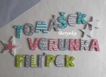 Dřevěná písmenka "hvězdičky"