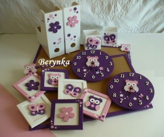 Dřevěné dekorace - tmavě fialová, růžová, bílá