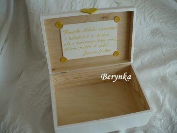 Svatební truhlička - v patině s krajkou