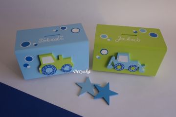 Dřevěná pokladnička s bagrem