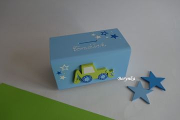 Dřevěná pokladnička s bagrem