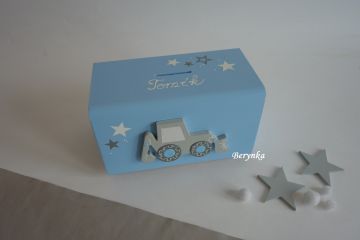 Dřevěná pokladnička s bagrem