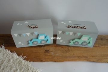 Dřevěná pokladnička s bagrem