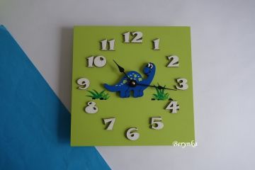 Hodiny s dinosaurem - kulaté/čtvercové