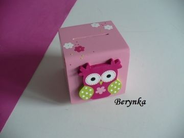 Dřevěná pokladnička se sovičkou